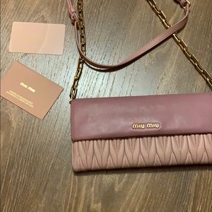 Miu Miu Wallet on chain. AUTHENTIC